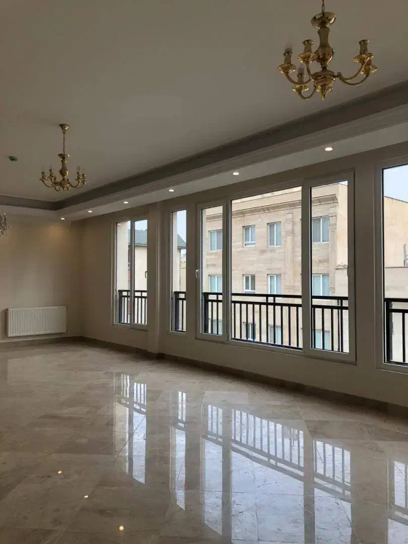 * تیسفون * 185 متر 3 خواب تکواحدی * 2 پارکینگ *