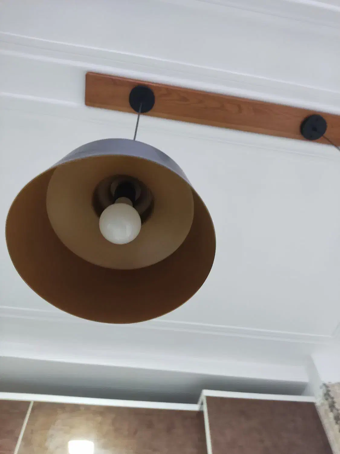 لوستر|لوستر و چراغ آویز|شیراز, کوزه گری|دیوار