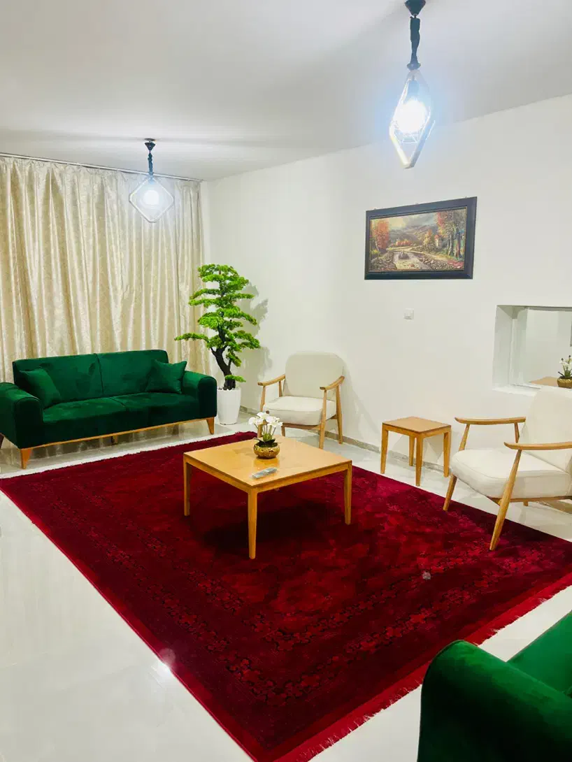 اجاره روزانه عفیف اباد|اجارهٔ کوتاه‌مدت آپارتمان و سوئیت|شیراز, عفیف‌آباد|دیوار