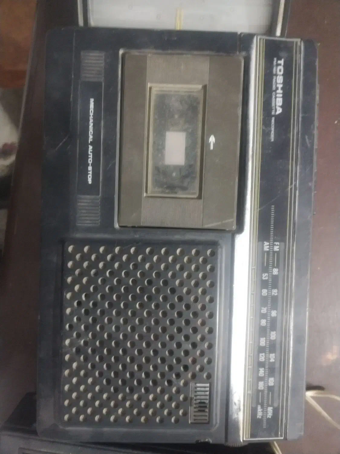 رادیو قدیمی|کلکسیون اشیاء عتیقه|قوچان, |دیوار