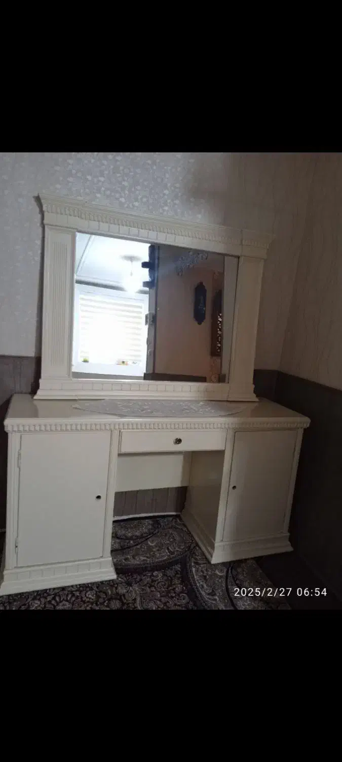 اینه کنسول|آینه|تربت جام, فاز ۳ فرهنگیان|دیوار