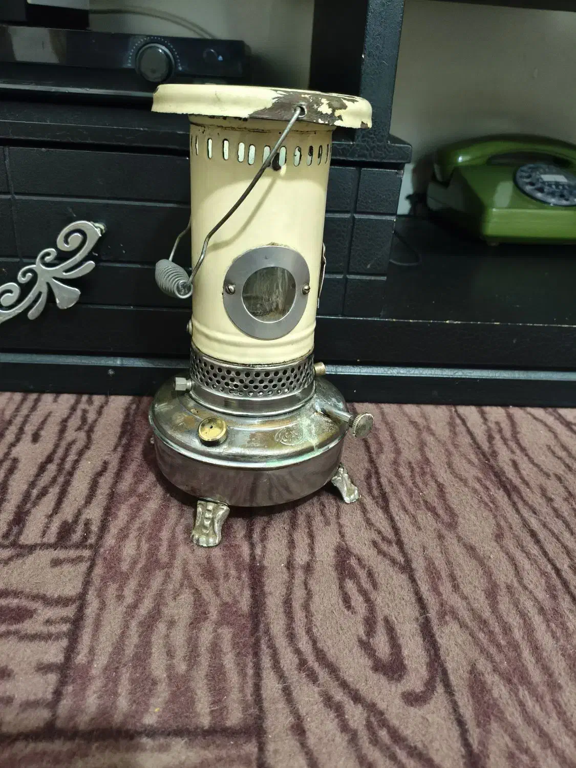 چراغ نفتی|کلکسیون اشیاء عتیقه|تبریز, |دیوار