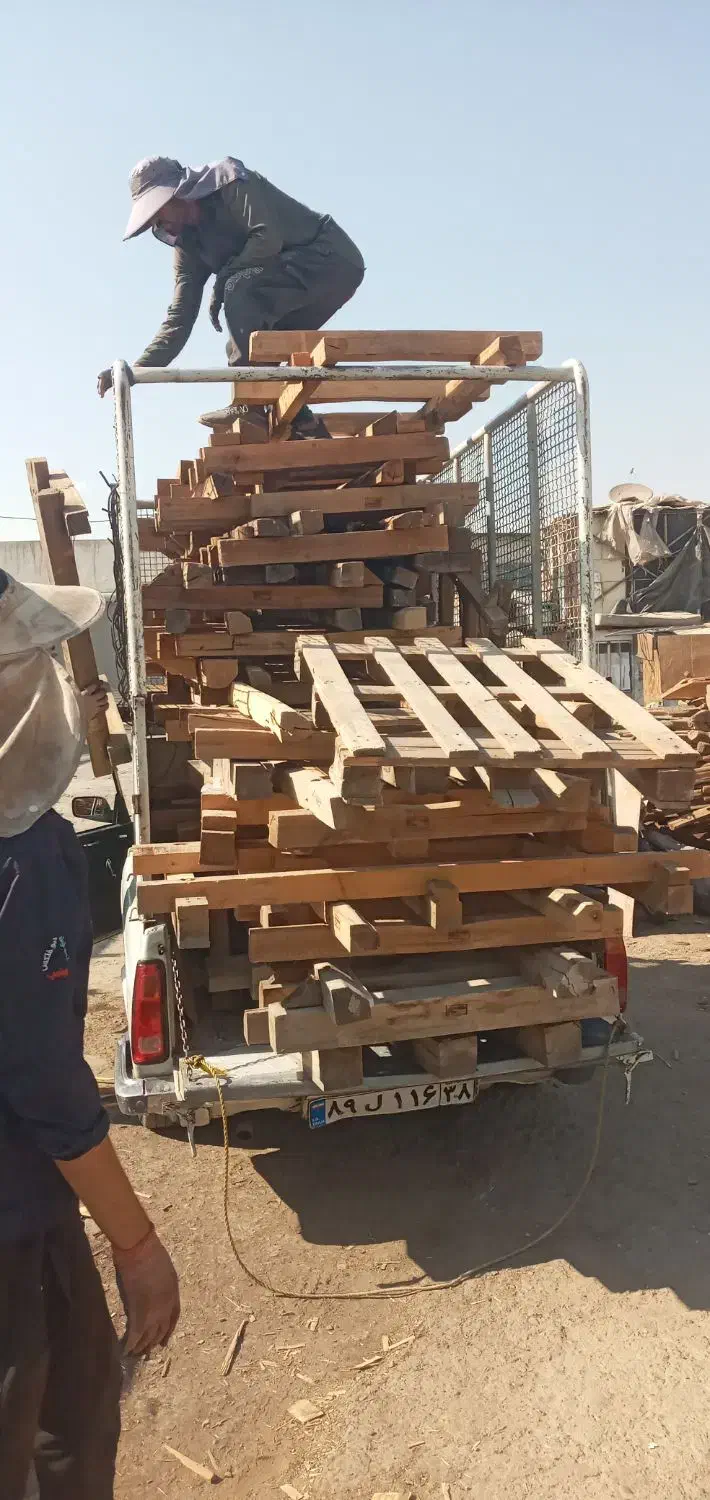 تخریب خانه قدیمی آهن آلات پالت ضایعات چوب|عمدهفروشی|تهران, پاسداران|دیوار