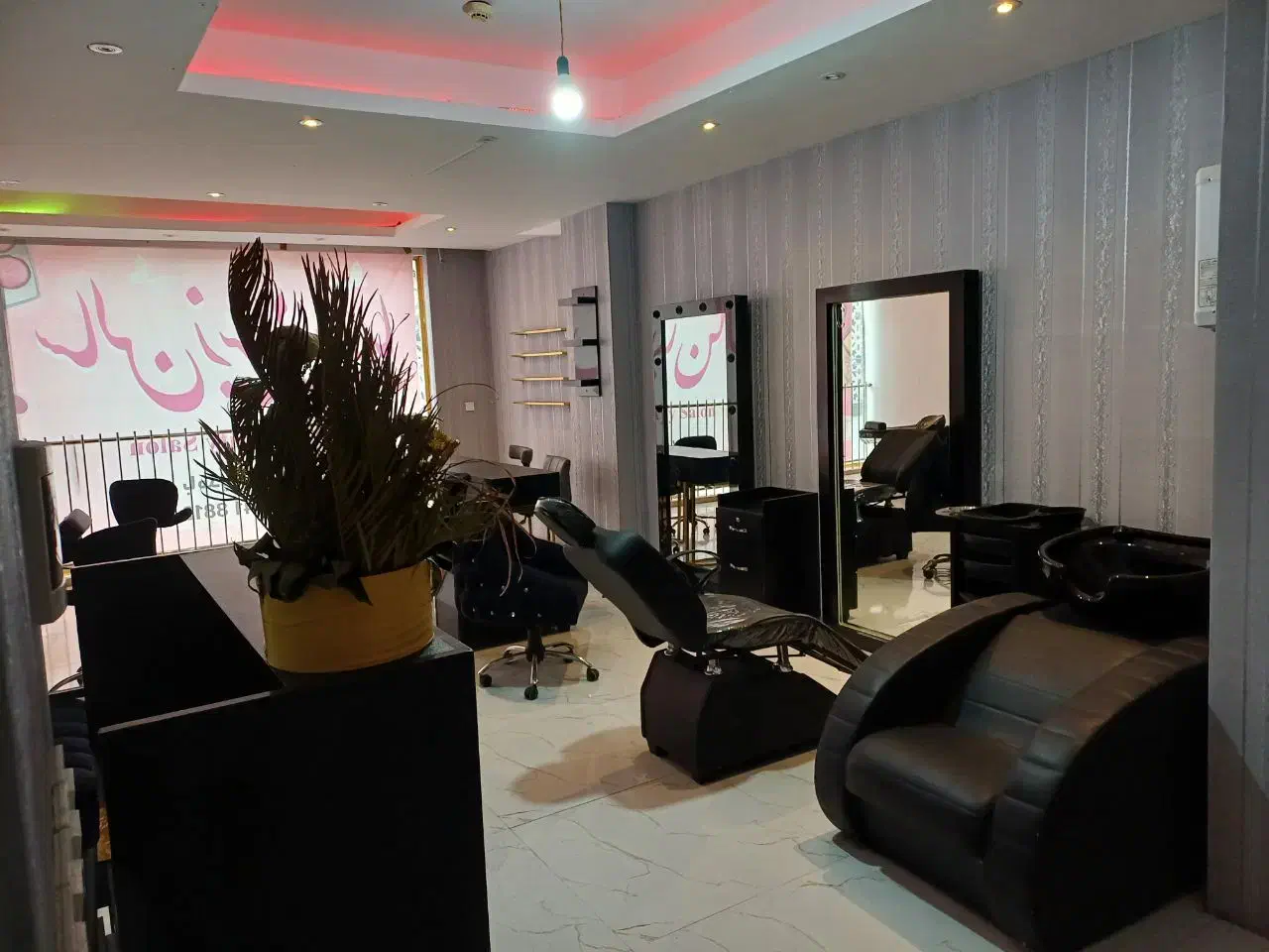 ۵۰متر تجاری بالای همکف روبروی بازارچه محمدشهر|فروش مغازه و غرفه|محمدشهر, محمدشهر|دیوار