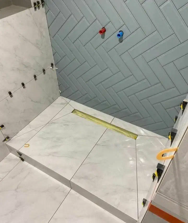 کاشی کاری سرامیک کاری|خدمات پیشه و مهارت|آبادان, |دیوار