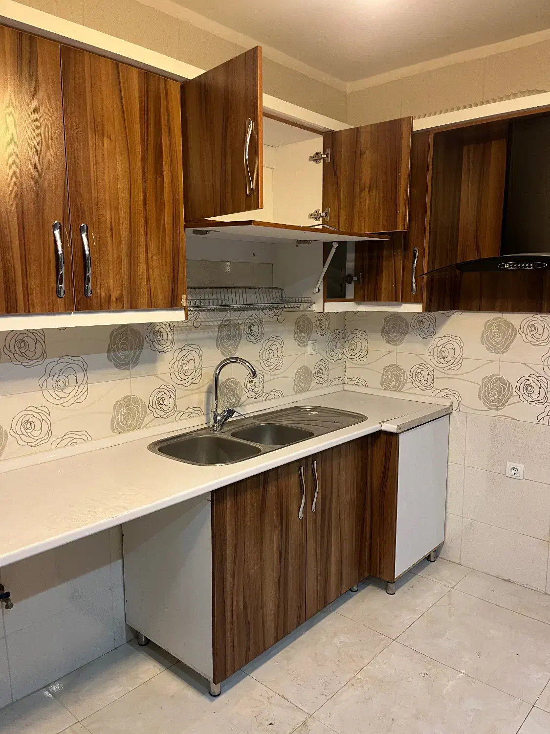 کابینت|مصالح و تجهیزات ساختمان|شهرکرد, |دیوار