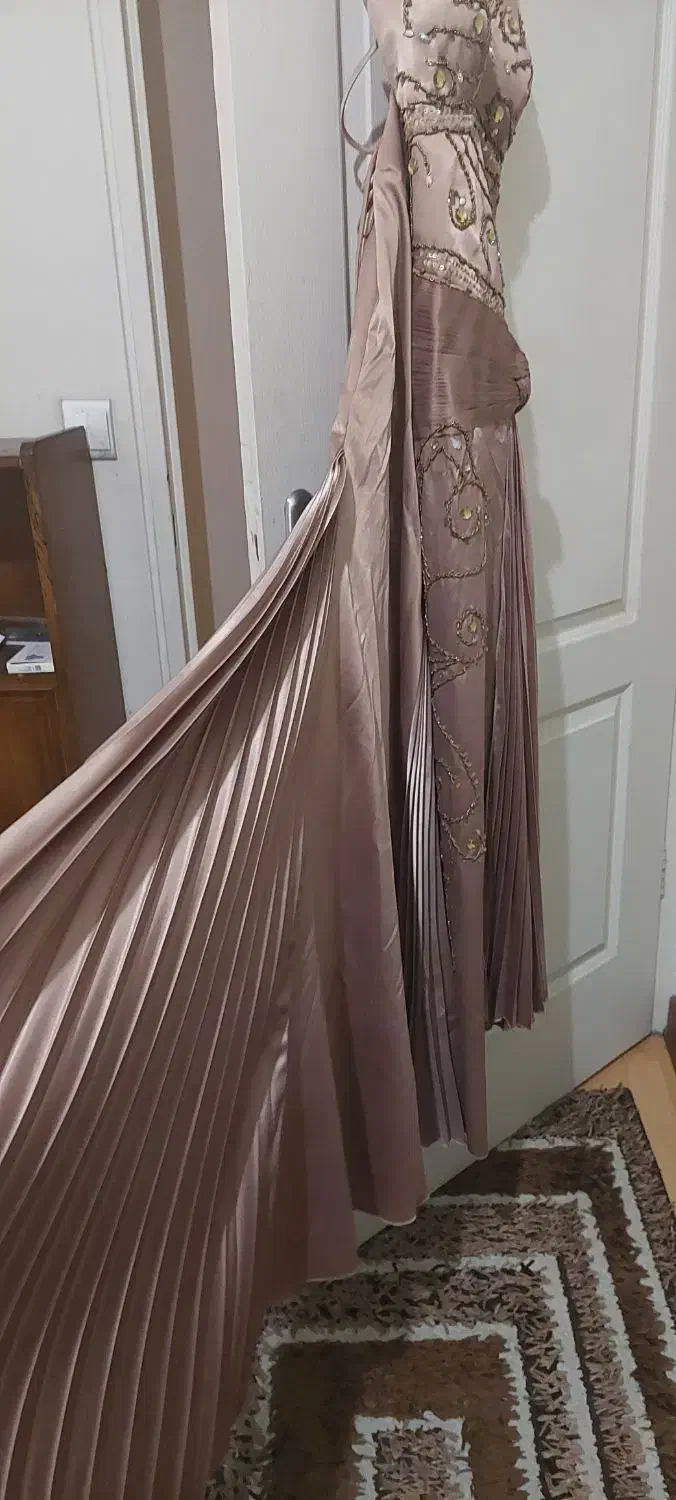 لباس مجلسی|لباس|تهران, اختیاریه|دیوار