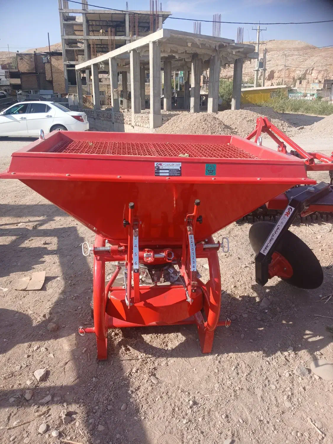 بذر پاش ۵۰۰ کیلویی محمدزاده|ماشینآلات صنعتی|دره شهر, |دیوار