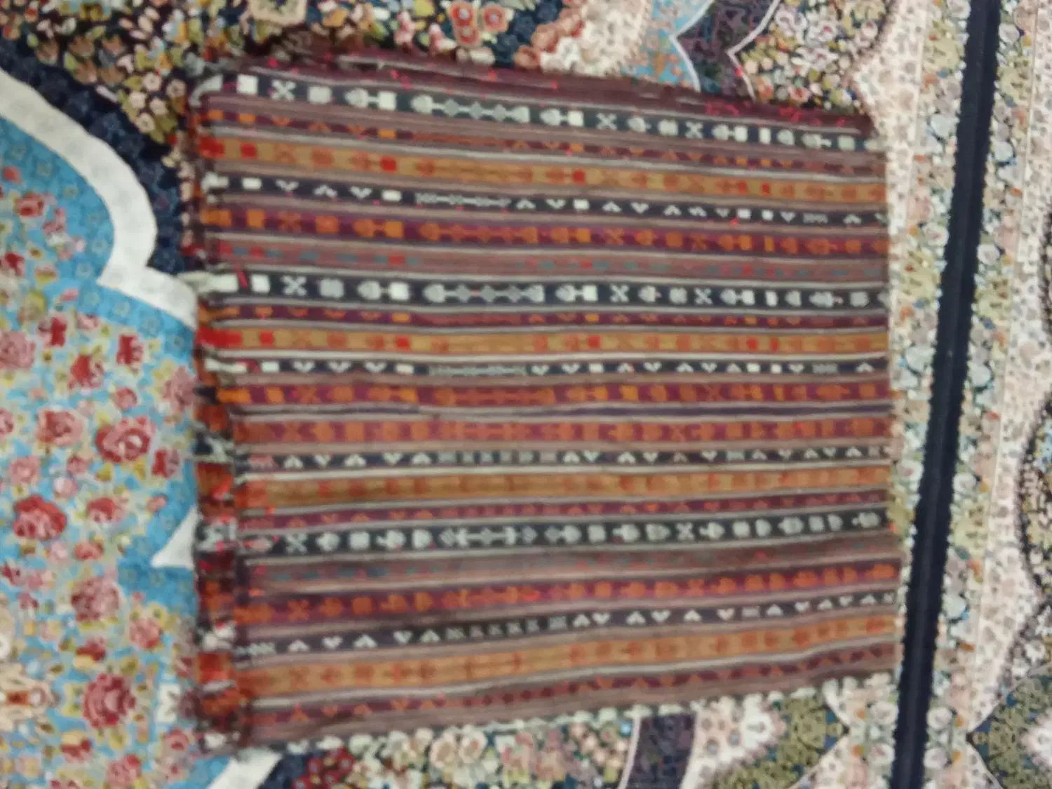 جاجیم قدیمی|گلیم، جاجیم، گبه|مشهد, انقلاب|دیوار