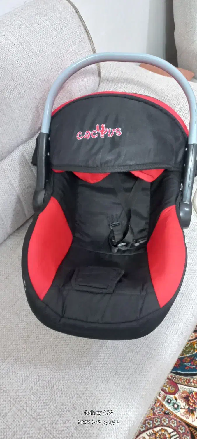 کریرنوزاد|کالسکه و لوازم جانبی|پارس‌آباد, |دیوار