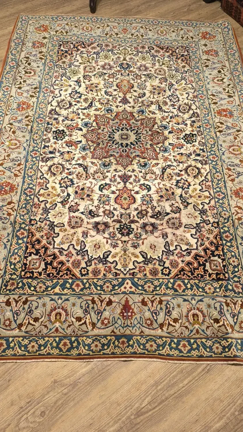 فرش دستباف|فرش|تهران, نظامی گنجوی (توانیر)|دیوار