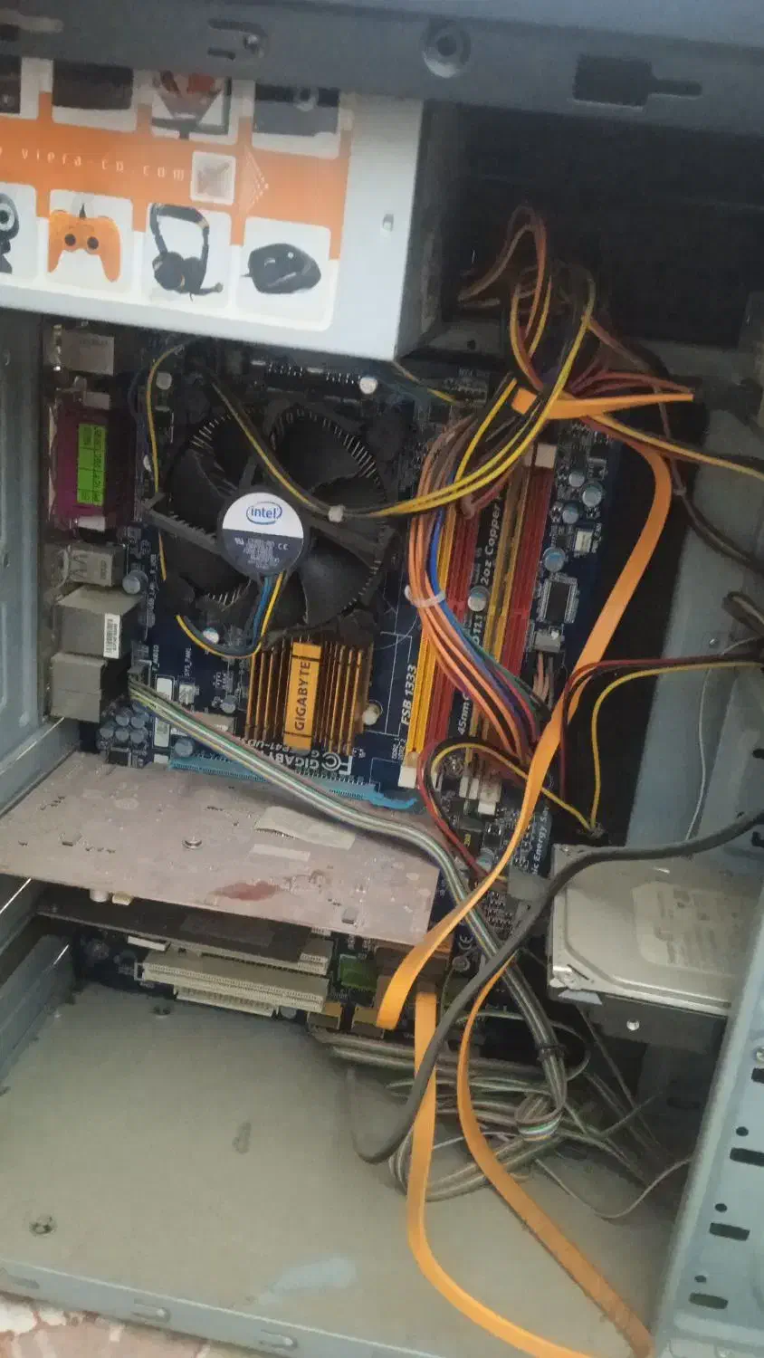 مانیتور وکیس|رایانه رومیزی|کرج, شهرک پردیسان|دیوار