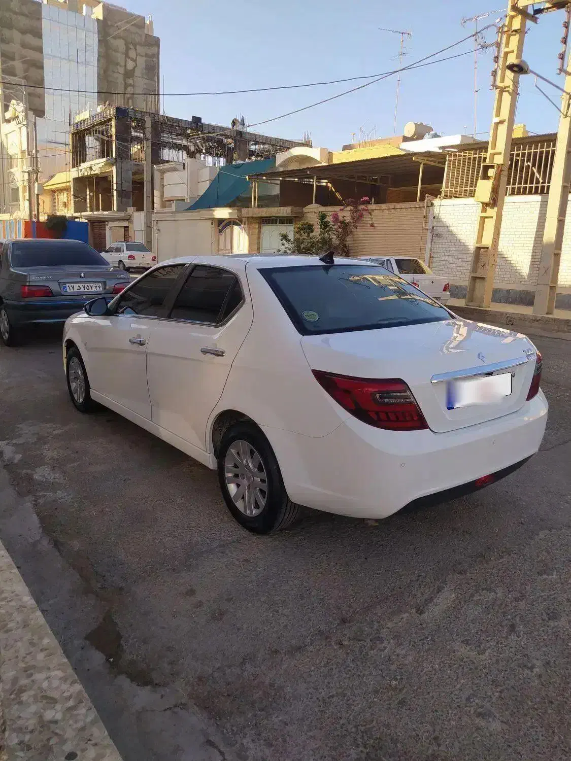 دنا پلاس|خودرو سواری و وانت|دزفول, |دیوار