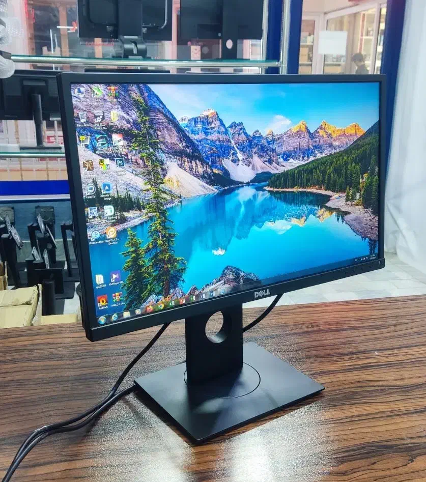 مانیتور دل DELL 24 LED IPS HDMI پایه آسانسور|قطعات و لوازم جانبی رایانه|قم, صفائیه|دیوار