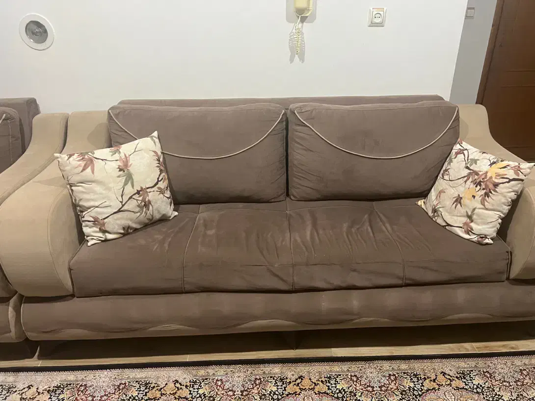 مبلمان و میز جلومبلی و عسلی|مبلمان خانگی و میز عسلی|آستارا, |دیوار