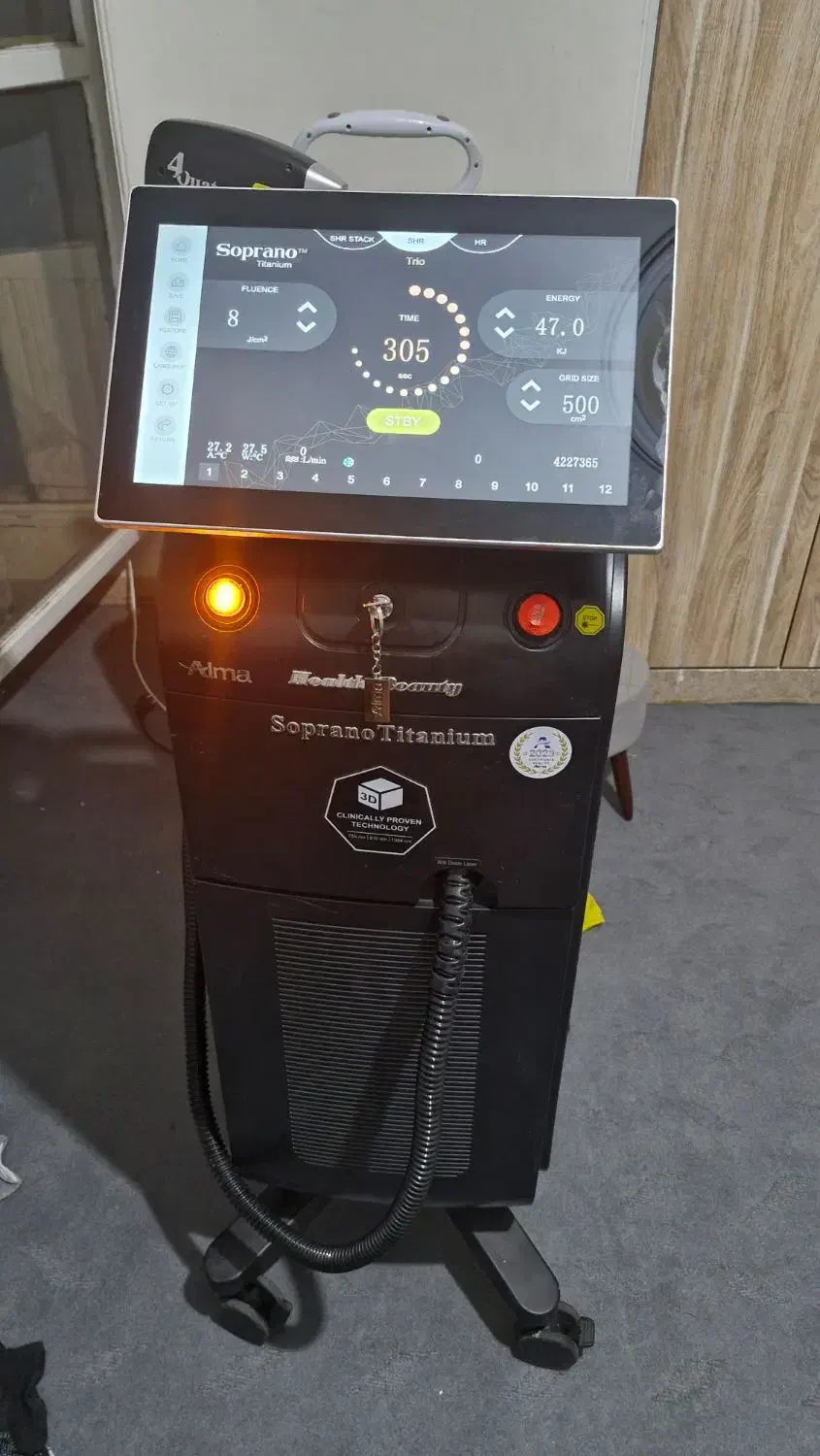 فروش دستگاه لیزر سوپرانوتیتانیوم اصل وارداتی|پزشکی|شیراز, شهرک فرهنگیان|دیوار