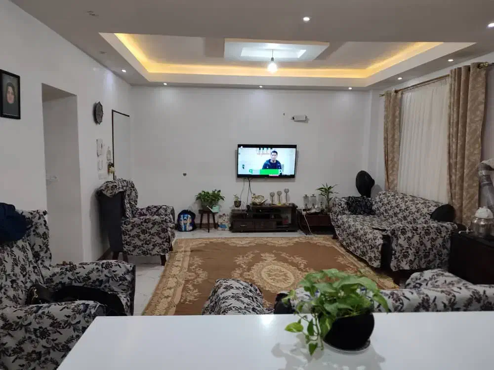 فروش واحد ۷۵متری دوخوابه در کوی حسینی|فروش آپارتمان|رشت, کوی حسینی|دیوار