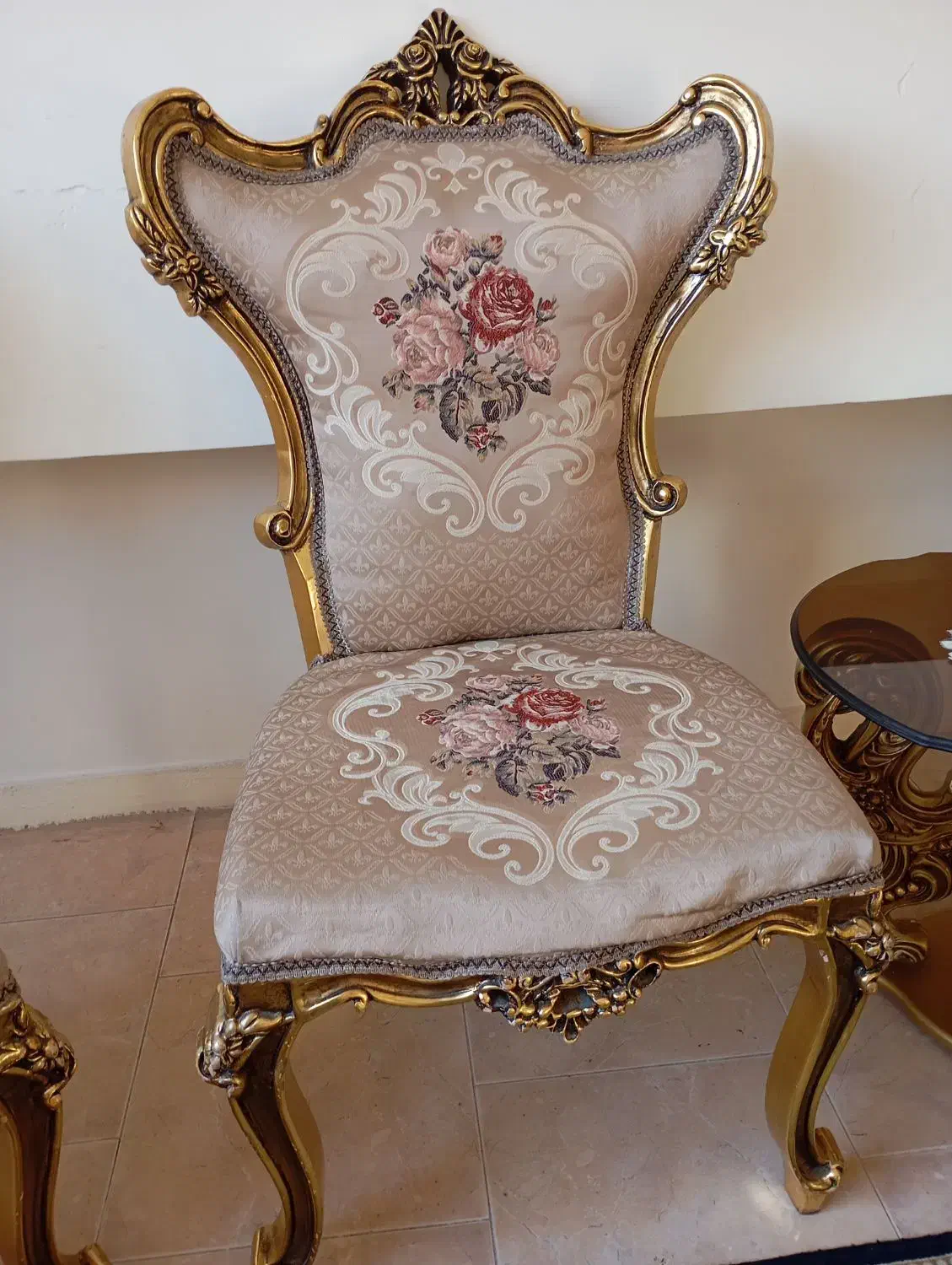 صندلی غذاخوری|میز و صندلی غذاخوری|محمدشهر, زیبادشت|دیوار