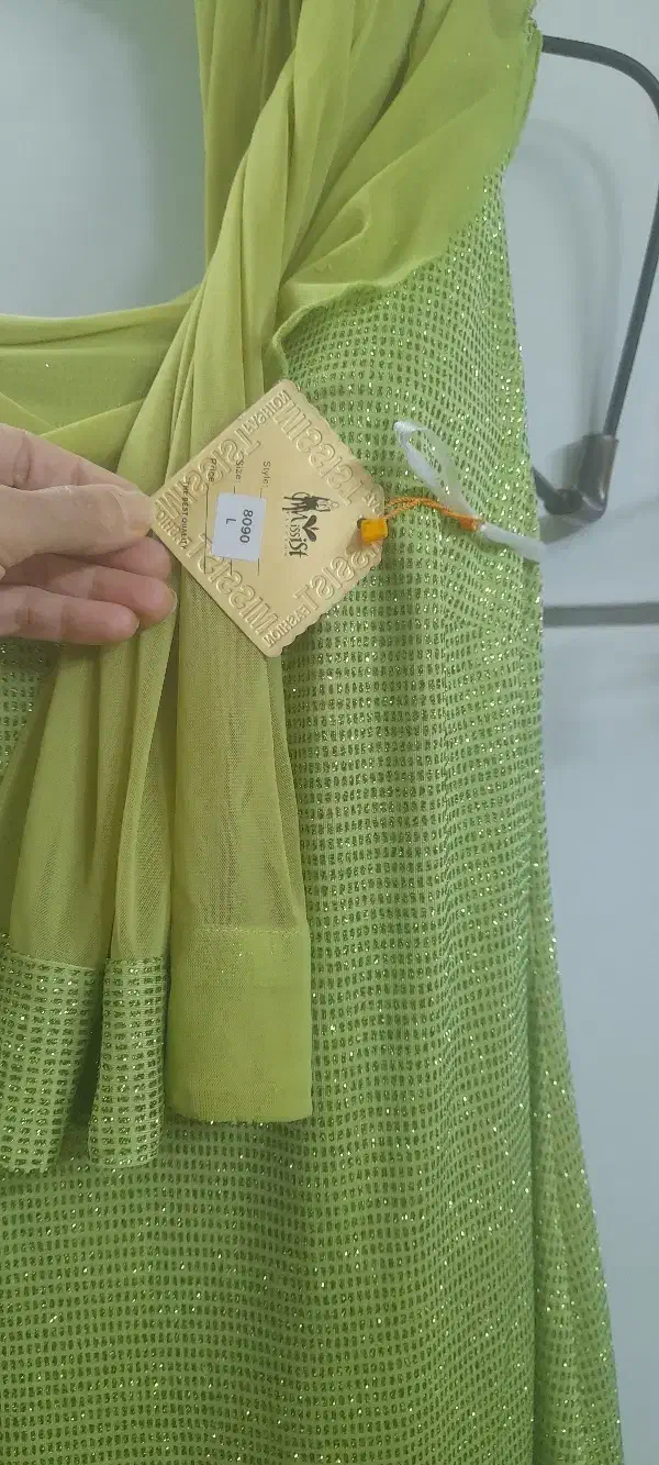 لباس مجلسی|لباس|اصفهان, ملکشهر|دیوار