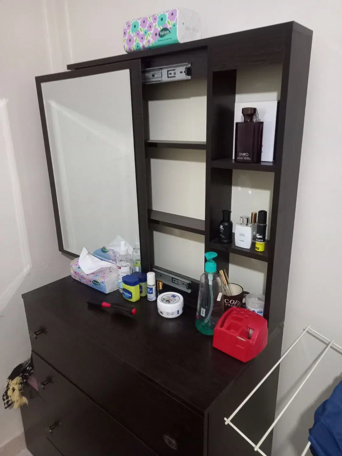 دراور و آینه|جاکفشی، کمد، دراور|کرج, حصارک بالا|دیوار