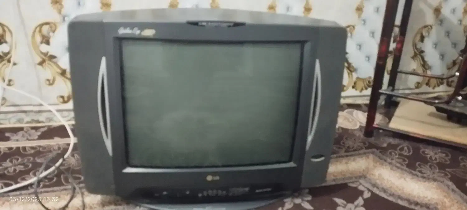 تلفزیون قدیمی LG|تلویزیون و پروژکتور|سوسنگرد, |دیوار