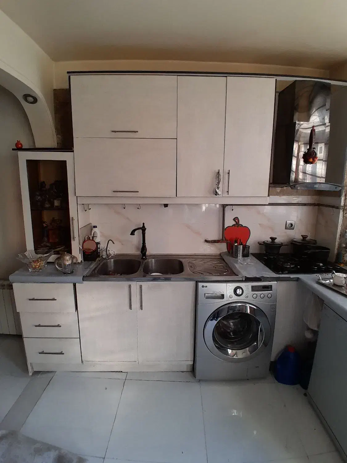 کابینت کار کرده  تمام چوب  مجیدیه جنوبی|مصالح و تجهیزات ساختمان|تهران, مجیدیه|دیوار