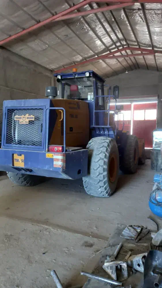 راننده لودرحرفه ای|استخدام حمل و نقل|بستان آباد, |دیوار