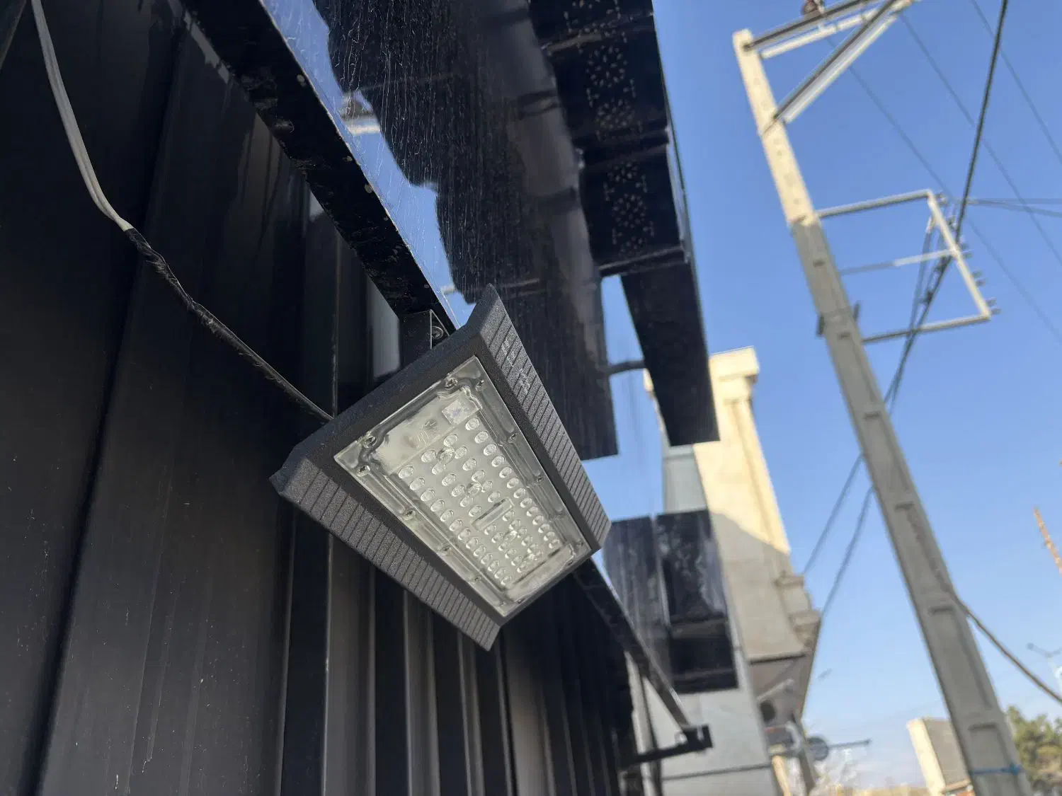 پروژکتور|لامپ و چراغ|تربت‌حیدریه, قائم|دیوار