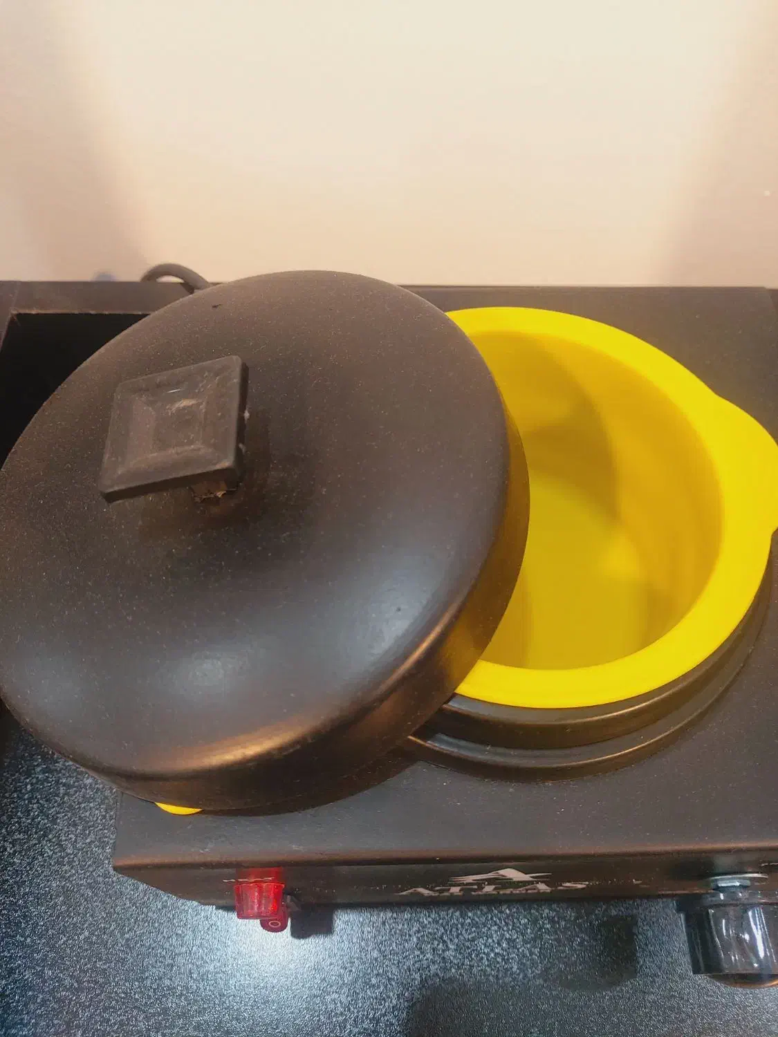 دستگاه موم|آرایشگاه و سالنهای زیبایی|بندر ماهشهر, |دیوار