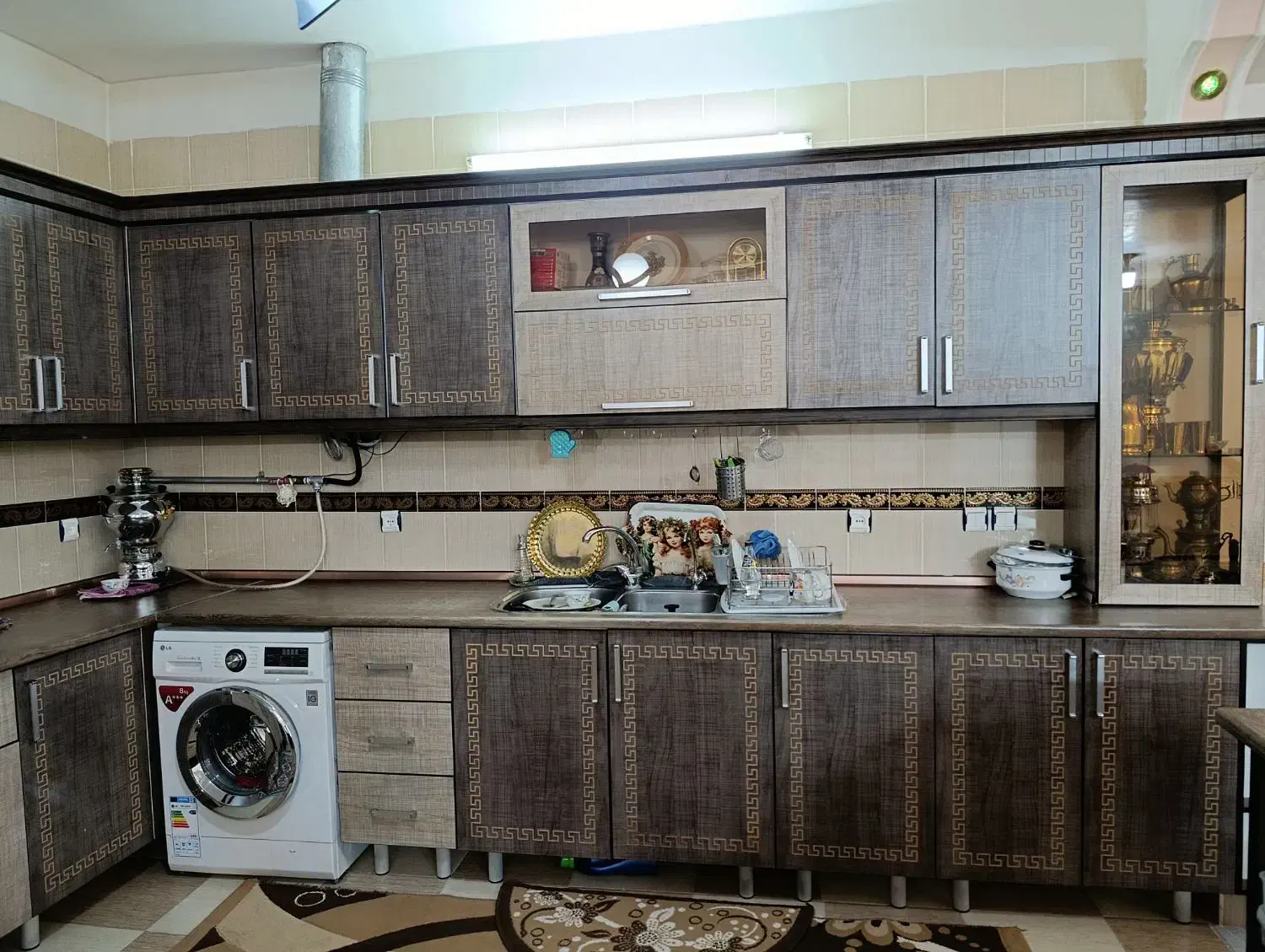 کابینت در حد نو|آب‌چکان و نظم‌دهنده ظروف|سبزوار, قصبه غربی|دیوار