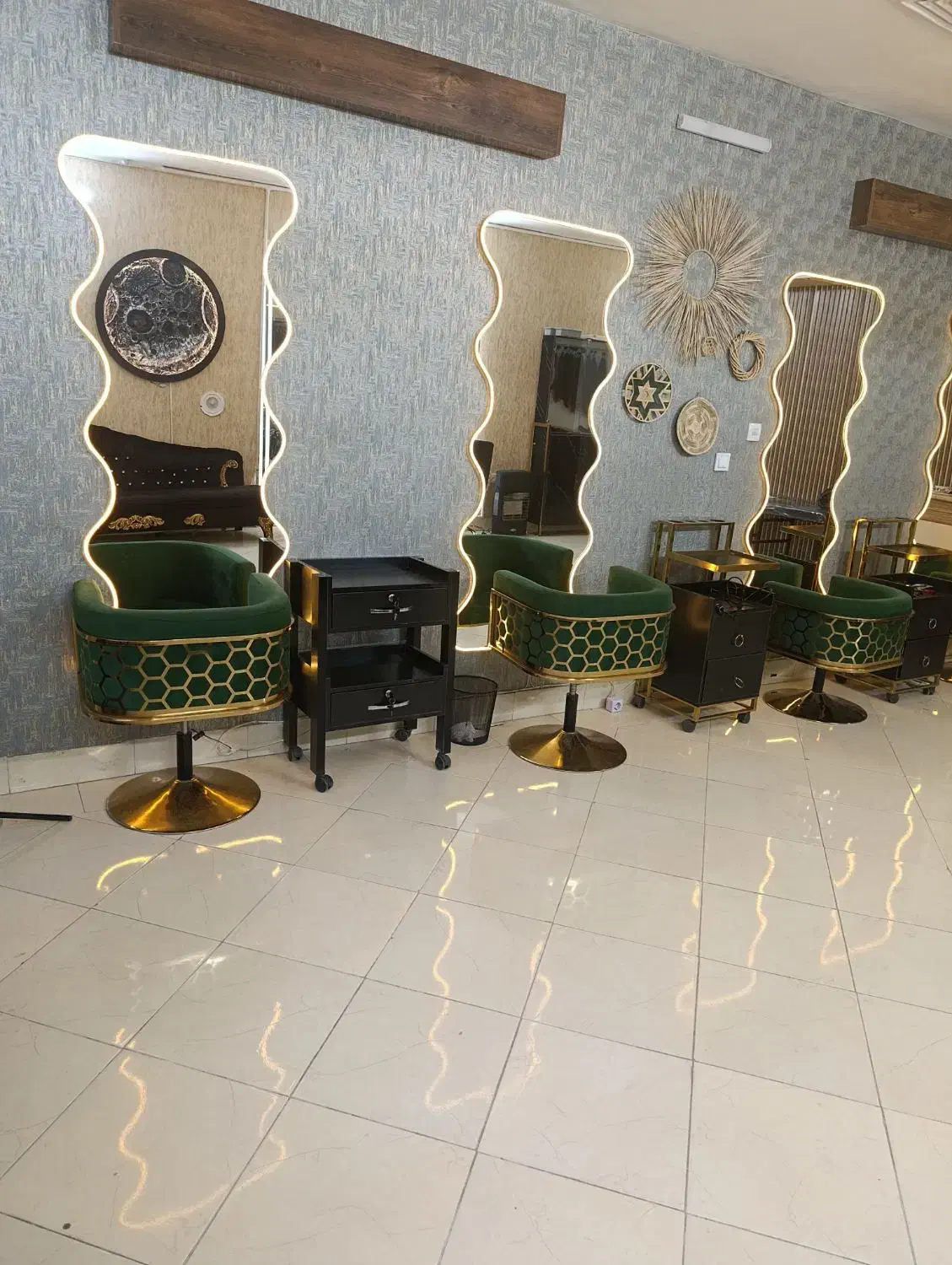 اصلاح صورت اپلاسیون|خدمات آرایشگری و زیبایی|مشهد, چهارچشمه|دیوار