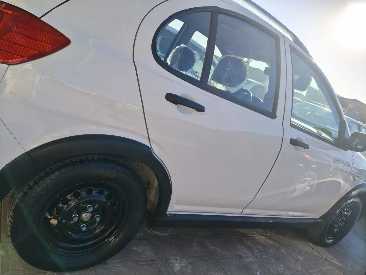 کوییک1404|خودرو سواری و وانت|زاهدان, |دیوار