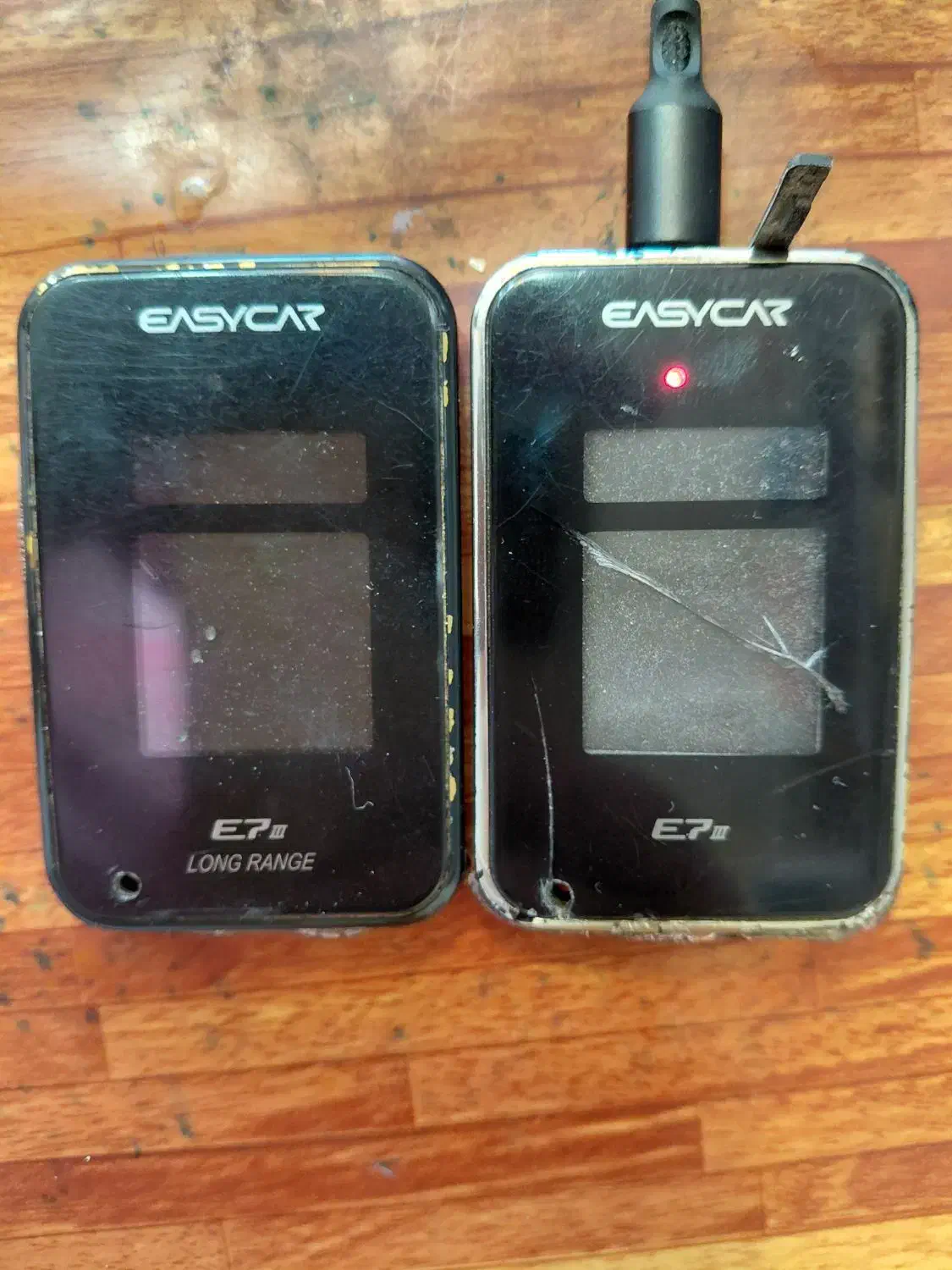 ریموت دزدگیر تصویری ایزیکار کره|قطعات یدکی و لوازم جانبی|شیراز, گلکوب|دیوار