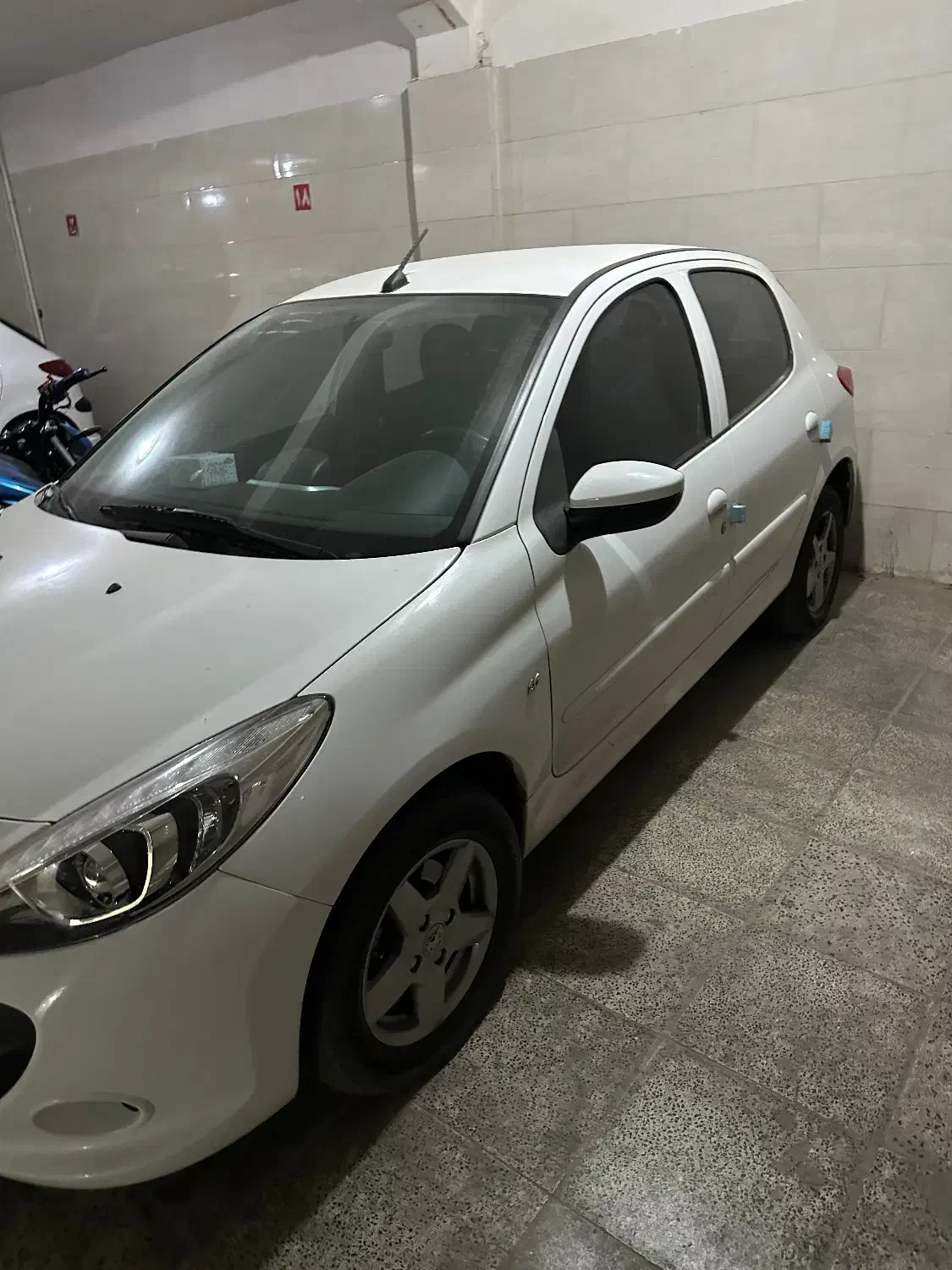 پژو ۲۰۷i مدل ۹۸|خودرو سواری و وانت|کرمانشاه, |دیوار