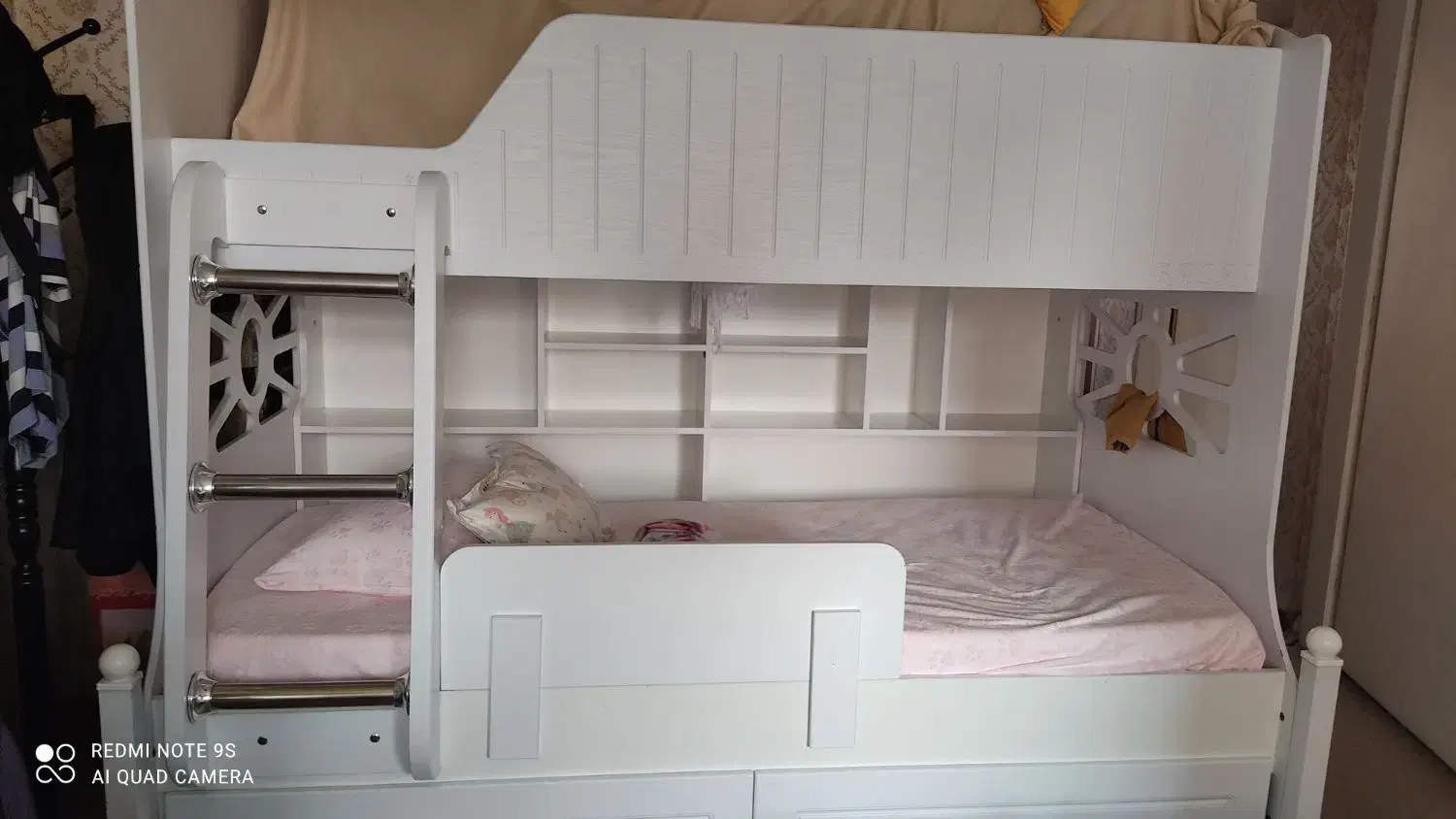 تخت دو طبقه|تخت و صندلی بچه|تهران, قصر فیروزه ۲|دیوار