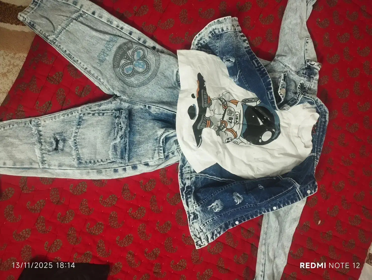 لباس بچگانه|کفش و لباس بچه|یزد, |دیوار