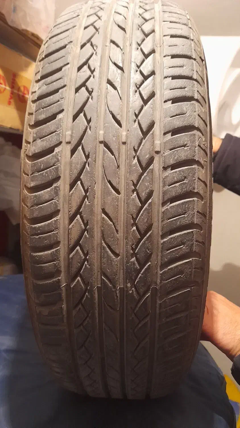 لاستیک بارز 185/65R 15 88H|قطعات یدکی و لوازم جانبی|نجفآباد, معرفت|دیوار