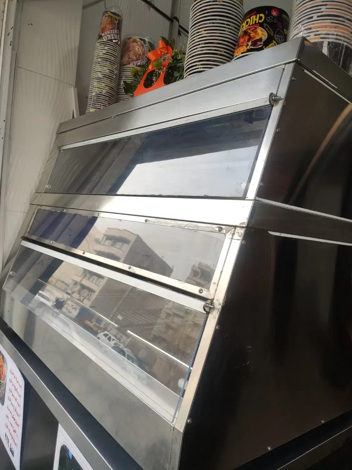 دیسپلی  در حد نو تخفیف تا ۲۴ ساعت|کافی‌شاپ و رستوران|تبریز, |دیوار