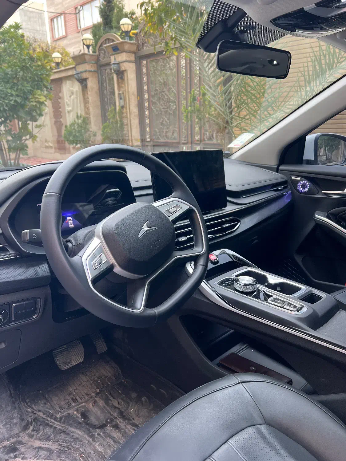 Kmc x5|خودرو سواری و وانت|شیراز, آزادگان|دیوار