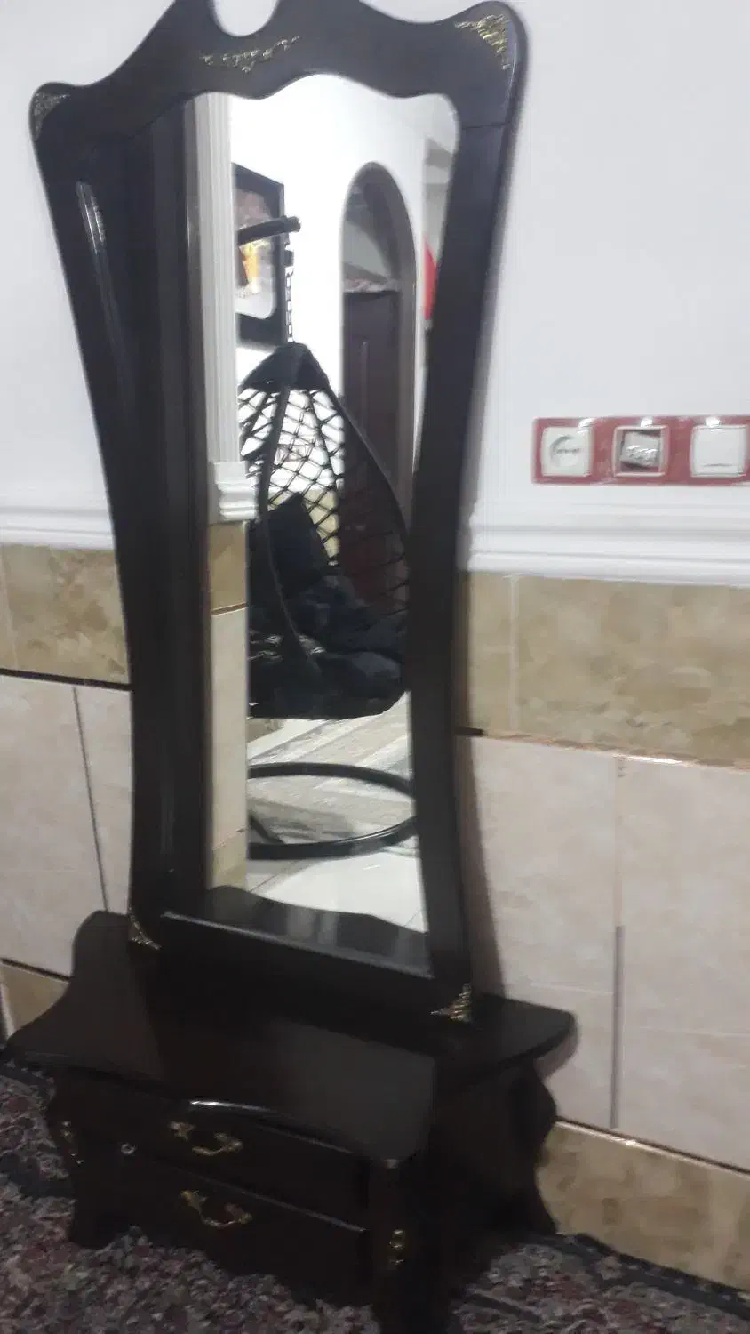 اینه قدی|آینه|زاهدان, |دیوار