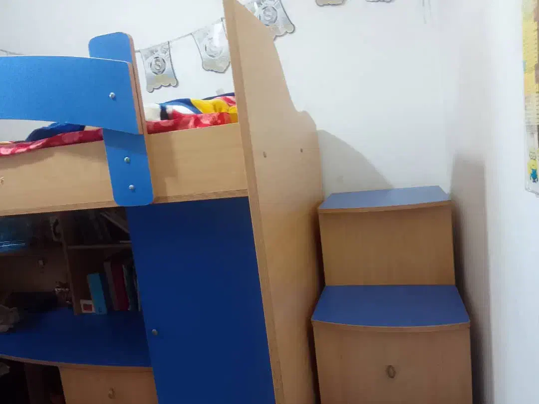 تخت دو طبقه|تخت و سرویس خواب|رشت, آزادگان|دیوار