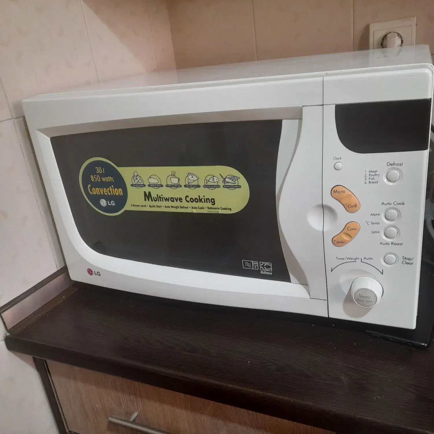 مایکروفر ال جی|اجاق گاز و لوازم برقی پخت‌وپز|کرج, ساسانی (قلمستان)|دیوار