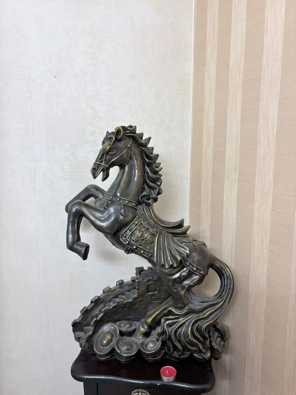 مجسمه اسب|مجسمه، تندیس، ماکت|تهران, سازمان برنامه جنوبی|دیوار