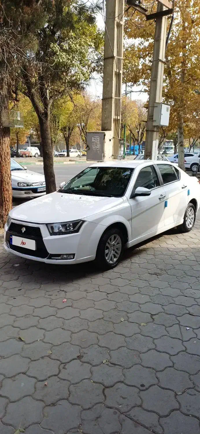 دنا پلاس در حد خشک|خودرو سواری و وانت|بروجرد, |دیوار