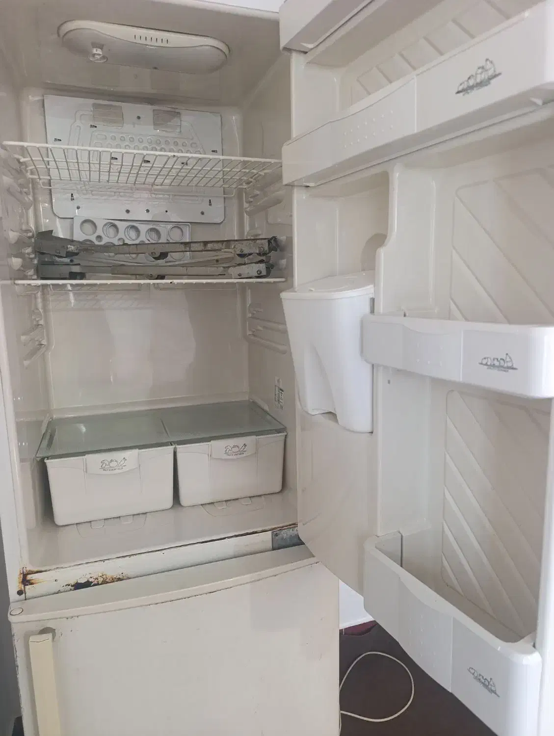 یخچال سالم|یخچال و فریزر|آزادشهر, |دیوار