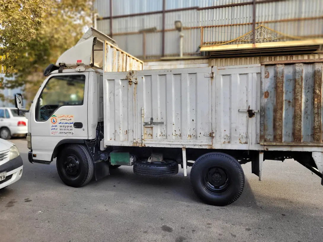 استخدام راننده نیسان یا ایسوزو با جای خواب (تهران)|استخدام حمل و نقل|تهران, خاک سفید|دیوار