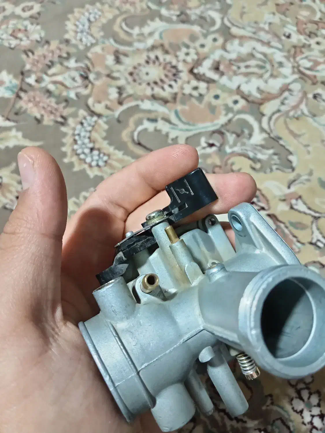 کاربراتور 150 کوکما ناقص (بدنه سالم و تمیز)|قطعات یدکی و لوازم جانبی|نجفآباد, فاز ۲ شهرک آزادگان|دیوار