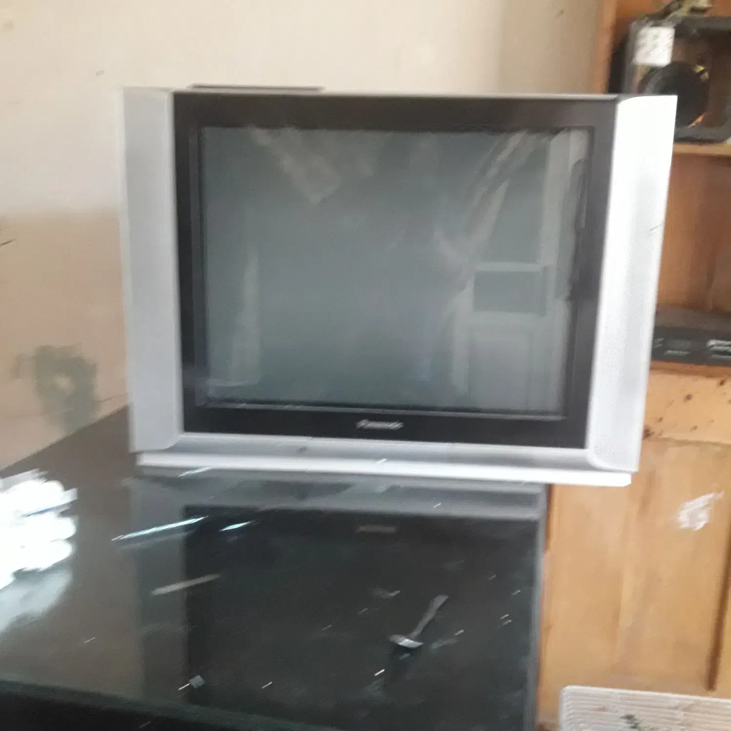 تلویزیون|تلویزیون و پروژکتور|نیشابور, مدرس|دیوار