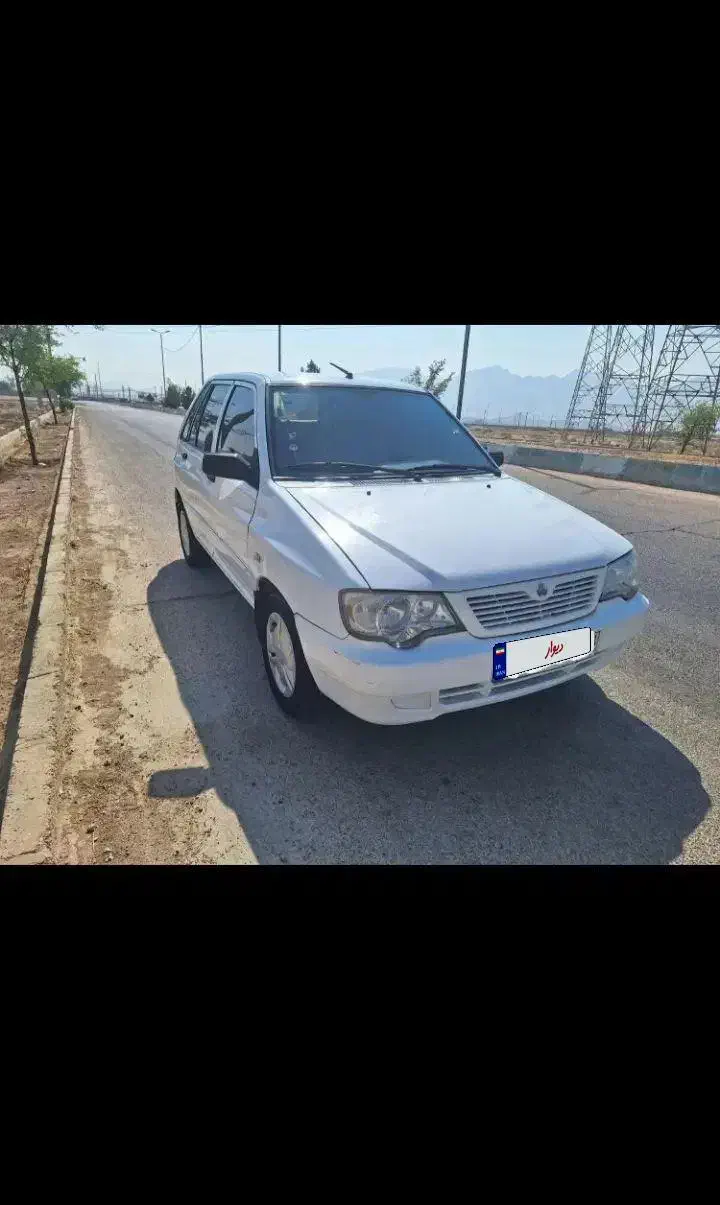 فروش فوری ۱۱۱ سفید بی رنگ|خودرو سواری و وانت|هشتگرد, شهرک ایران خودرو|دیوار