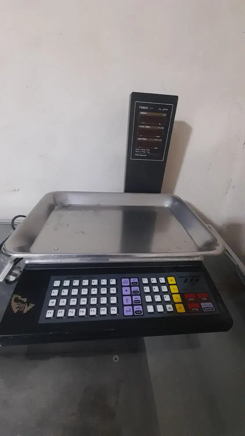 یخچال ویترینی و ترازو دیجیتال پند|فروشگاه و مغازه|قزوین, |دیوار